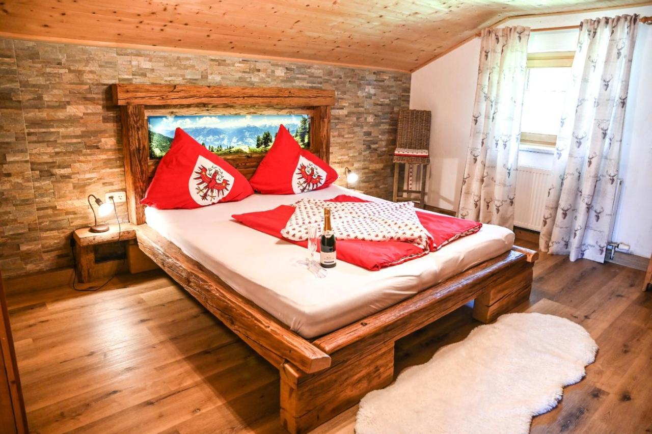 Ferienhaus Schneiderhaeusl Zillertal Stummerberg ภายนอก รูปภาพ