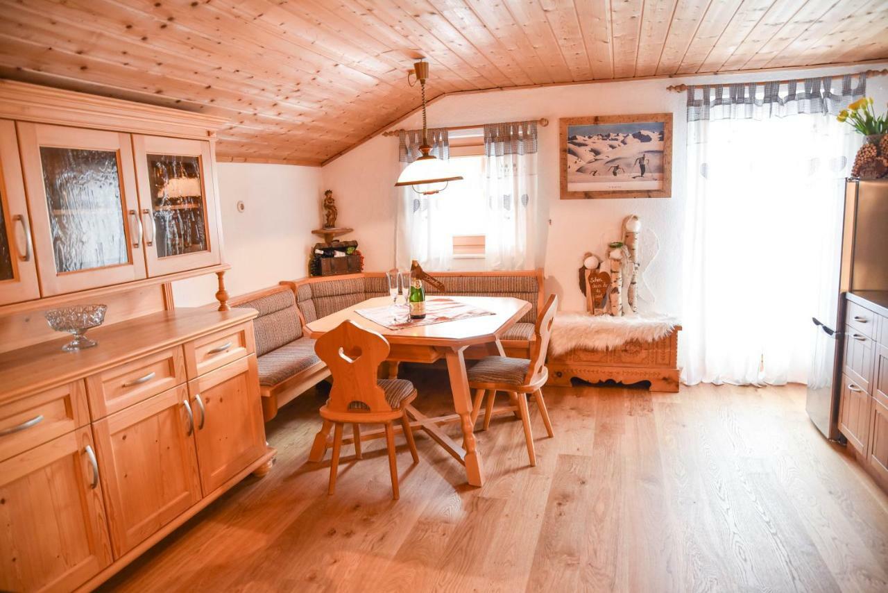 Ferienhaus Schneiderhaeusl Zillertal Stummerberg ภายนอก รูปภาพ